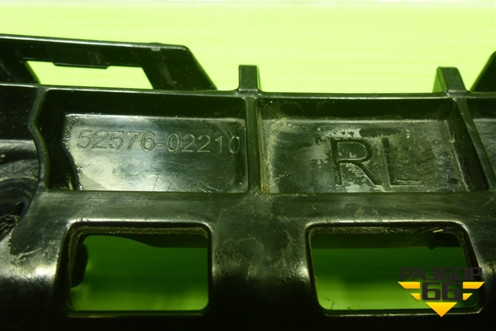 Кронштейн заднего бампера левый (5257602210) для Toyota Corolla (E21) с 2018г (Королла 210)