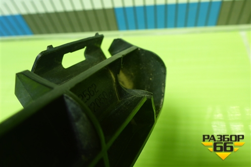 Кронштейн заднего бампера правый (5256242050) для Toyota Rav-4 с 2012-2019г (Рав 4) Кронштейн заднего бампера правый (5256242050) для Toyota Rav-4 с 2012-2019г (Рав 4)