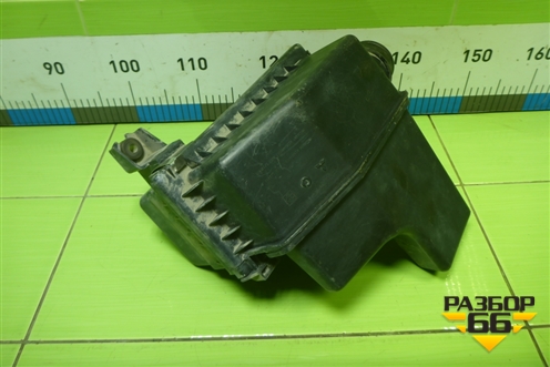Корпус воздушного фильтра (MN130286) для Mitsubishi Colt с 2004г (Кольт)