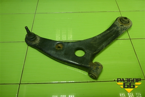 Рычаг передний правый для Mitsubishi Colt с 2004г (Кольт)
