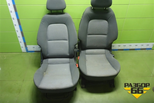 Сиденья комплект (с обогревом) для Mitsubishi Colt с 2004г (Кольт)