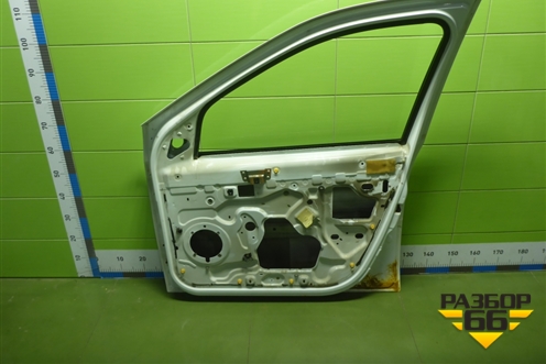 Дверь передняя правая для Renault Logan с 2004-2015г (Логан)