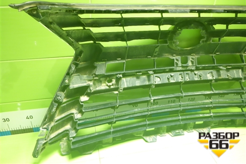 Решетка радиатора (5310160570) для Lexus LX-570 с 2015г (ЛХ)