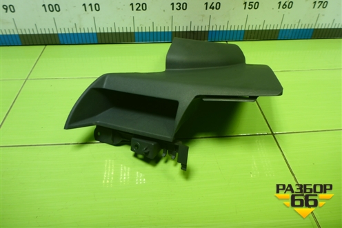 Накладка внутренняя (на консоль правая) (MN148652) для Mitsubishi Colt с 2004г (Кольт)