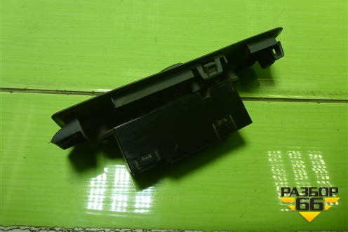 Кнопка стеклоподъёмника (передняя правая) (8608A077) для Mitsubishi Colt с 2004г (Кольт)