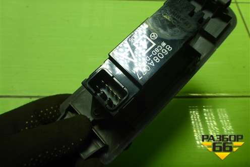 Кнопка стеклоподъёмника (передняя правая) (8608A077) для Mitsubishi Colt с 2004г (Кольт)