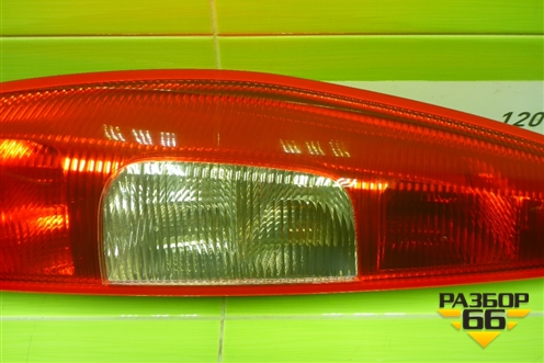 Фонарь задний левый (MN186269) для Mitsubishi Colt с 2004г (Кольт)