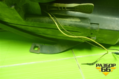 Фара правая (галоген) (8301B870) для Mitsubishi Colt с 2004г (Кольт)