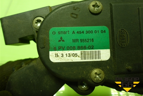 Педаль газа электронная (MR955216) для Mitsubishi Colt с 2004г (Кольт)