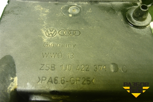 Бачок гидроусилителя (1J0422371) для Volkswagen Golf IV с 1997-2005г (Гольф 4)