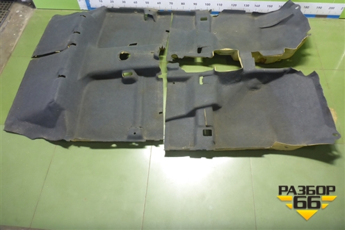 Покрытие напольное (MN108381HA) для Mitsubishi Colt с 2004г (Кольт)