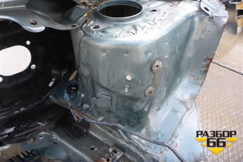 Лонжерон передний левый для Mitsubishi Colt с 2004г (Кольт)