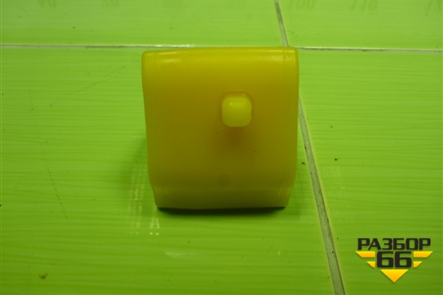 Втулка переднего стабилизатора (новая правая) (1011278) для Toyota Auris с 2006-2012г (Аурис)