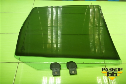 Стекло двери задней левой для Mitsubishi Colt с 2004г (Кольт)
