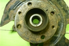 Кулак поворотный передний левый для Renault Logan с 2004-2015г (Логан)