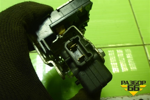 Замок двери передней правой для Renault Logan с 2004-2015г (Логан)