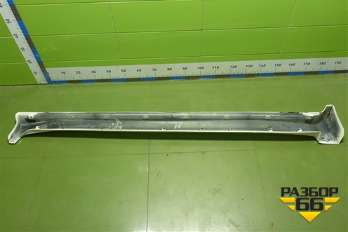 Накладка на порог наружная правая (7585060040) для Toyota Land Cruiser (200) с 2008г (Ленд Крузер) Накладка на порог наружная правая (7585060040) для Toyota Land Cruiser (200) с 2008г (Ленд Крузер)