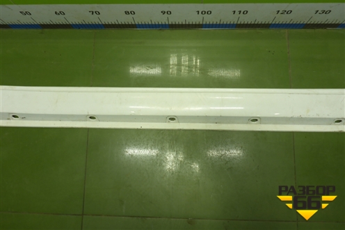 Накладка на порог наружная левая (7586060040) для Toyota Land Cruiser (200) с 2008г (Ленд Крузер) Накладка на порог наружная левая (7586060040) для Toyota Land Cruiser (200) с 2008г (Ленд Крузер)