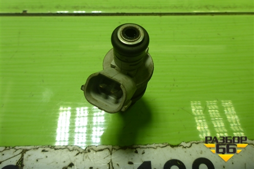 Форсунка инжекторная электрическая (1.3л 135930) (MR988977) для Mitsubishi Colt с 2004г (Кольт)