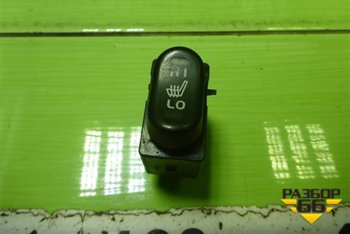 Кнопка обогрева сидений для Mitsubishi Colt с 2004г (Кольт)