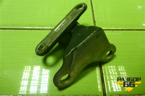 Петля двери передней правой верхняя для Mitsubishi Colt с 2004г (Кольт)