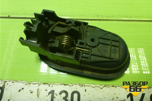 Ручка внутренняя двери передней правой для Mitsubishi Colt с 2004г (Кольт)