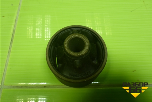 Сайлентблок (4865528020) для Toyota Camry V40 с 2006-2011г (Камри) Сайлентблок (4865528020) для Toyota Camry V40 с 2006-2011г (Камри)
