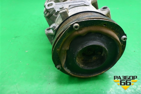 Компрессор кондиционера (1.8л 2ZR) (4472601496) для Toyota Isis c 2004-2018г (Исис)