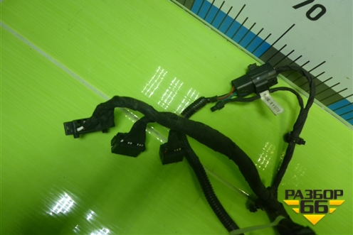 Проводка двери левой (DZ9X189772709) для Shacman (shaanxi) X6000 (Х6000) Проводка двери левой (DZ9X189772709) для Shacman (shaanxi) X6000 (Х6000)