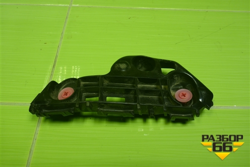 Кронштейн переднего бампера левый (5253633060) для Toyota Camry V70 с 2017г (Камри) Кронштейн переднего бампера левый (5253633060) для Toyota Camry V70 с 2017г (Камри)