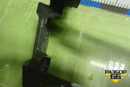 Кронштейн переднего бампера центральный (2803101XKM01A) для Tank 300 с 2021-2025г