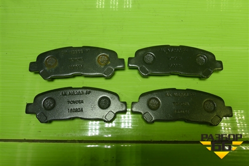 Колодки тормозные задние (новые) (0446648120) для Toyota Highlander с 2007-2013г (Хайлендер) Колодки тормозные задние (новые) (0446648120) для Toyota Highlander с 2007-2013г (Хайлендер)