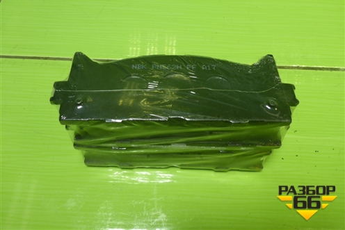 Колодки тормозные передние (новые) (0446533450) для Toyota Camry V40 с 2006-2011г (Камри) Колодки тормозные передние (новые) (0446533450) для Toyota Camry V40 с 2006-2011г (Камри)