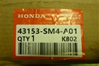 Колодки тормозные задние (новые) (43153SM4A01) для Honda HR-V(GH) с 1999-2005г (АшРВ) Колодки тормозные задние (новые) (43153SM4A01) для Honda HR-V(GH) с 1999-2005г (АшРВ)