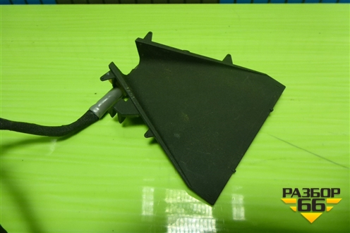 Кронштейн (на лобовое стекло под камеру) (8646133020) для Toyota Camry V70 с 2017г (Камри) Кронштейн (на лобовое стекло под камеру) (8646133020) для Toyota Camry V70 с 2017г (Камри)