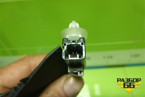 Кронштейн (на лобовое стекло под камеру) (8646133020) для Toyota Camry V70 с 2017г (Камри) Кронштейн (на лобовое стекло под камеру) (8646133020) для Toyota Camry V70 с 2017г (Камри)