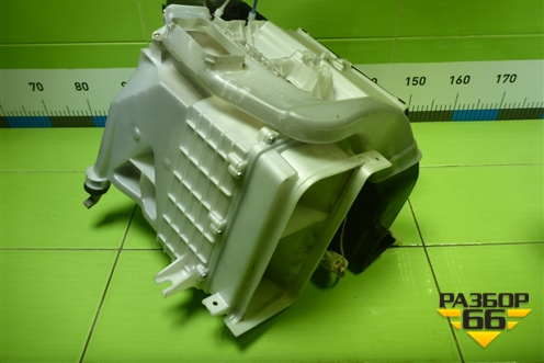 Корпус отопителя (под радиатор) (MR513018) для Mitsubishi Lancer-9  с 2003-2008г (Лансер)