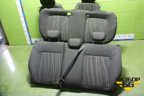 Сиденья комплект (3х дверный хетчбэк) для Opel Corsa D с 2006-2014г (Корса Д)