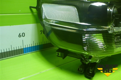Фара правая (после 2015г Led Exесutive Blаck) (PZ36760556) для Toyota Land Cruiser (200) с 2008г (Ленд Крузер) Фара правая (после 2015г Led Exесutive Blаck) (PZ36760556) для Toyota Land Cruiser (200) с 2008г (Ленд Крузер)
