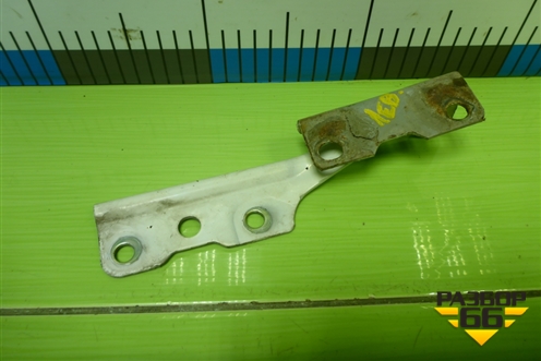 Петля капота правая для Mitsubishi Lancer-9  с 2003-2008г (Лансер)