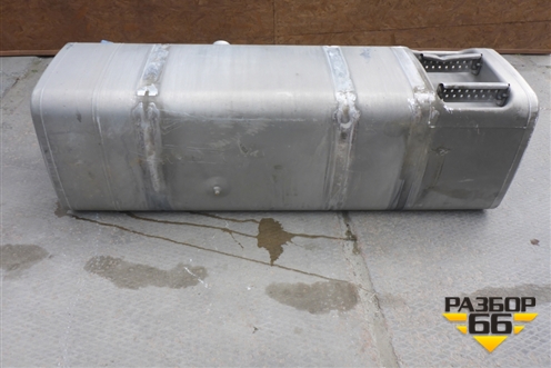 Бак топливный Грузовой (760л с отсеком для AdBlue) (81122016728) для MAN TGX с 2007г (ТГХ) Бак топливный Грузовой (760л с отсеком для AdBlue) (81122016728) для MAN TGX с 2007г (ТГХ)