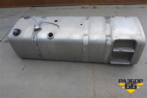 Бак топливный Грузовой (760л с отсеком для AdBlue) (81122016728) для MAN TGX с 2007г (ТГХ) Бак топливный Грузовой (760л с отсеком для AdBlue) (81122016728) для MAN TGX с 2007г (ТГХ)