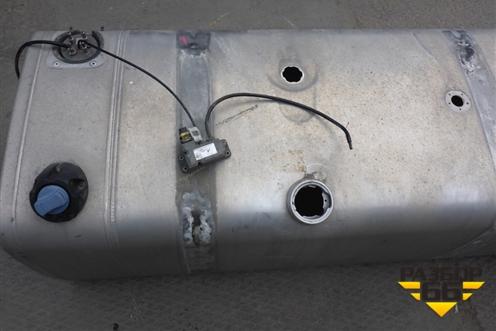 Бак топливный Грузовой (760л с отсеком для AdBlue) (81122016728) для MAN TGX с 2007г (ТГХ) Бак топливный Грузовой (760л с отсеком для AdBlue) (81122016728) для MAN TGX с 2007г (ТГХ)