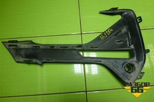 Накладка переднего бампера правая (51117954250) для BMW X1 F48 с 2014г (Х1 Ф48)