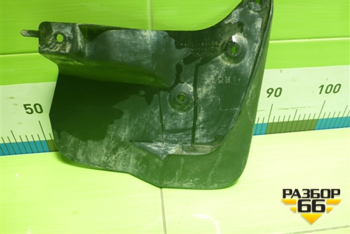 Брызговик задний правый (до 2015г) (7662160150) для Toyota Land Cruiser (200) с 2008г (Ленд Крузер) Брызговик задний правый (до 2015г) (7662160150) для Toyota Land Cruiser (200) с 2008г (Ленд Крузер)