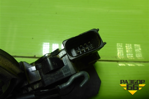 Замок двери передней левой (13258271) для Opel Corsa D с 2006-2014г (Корса Д)