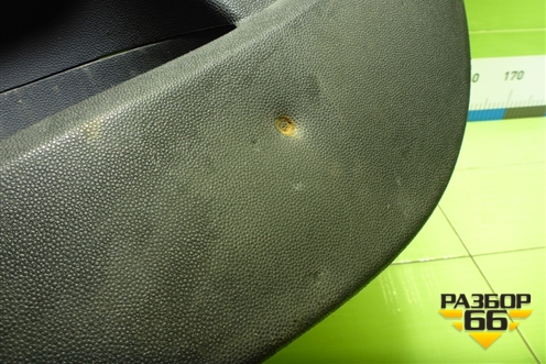 Обшивка двери передней правой под электрику (5ти дверный кузов) (P1002881) для Opel Corsa D с 2006-2014г (Корса Д)