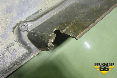 Решетка в капот  (81611506077) для MAN TGS с 2007г (ТГС)