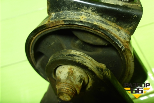 Опора двигателя (K2A139050) для Kia Spectra с 2001г (Спектра)