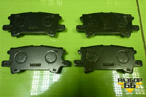Колодки тормозные задние (новые) (0446648060) для Lexus RX 300/330/350 с 2003-2009г (РХ) Колодки тормозные задние (новые) (0446648060) для Lexus RX 300/330/350 с 2003-2009г (РХ)